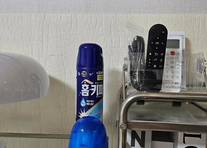 Apartment 3 Minutes Walk From Station, Arrive At Incheon Airport Railway Arex At Once, B1f,breakfast Provided For Than 5 Nights 짐보관 광화문 동대문 Seoul